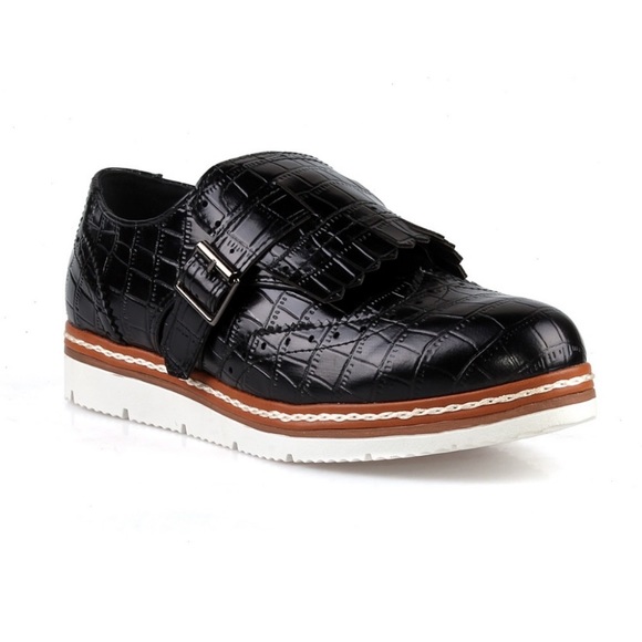 Black Croc Skin Fringe Oxford Style Sneakers - Picture 3 of 5